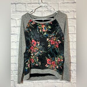 Kut Floral Print Women's Top - Gray and Black, Lg